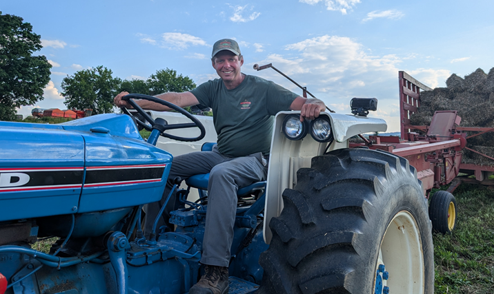 Since beginning a business expansion in 2020, Bradbury Small Family Farm has reconfigured its supply chain, expanded into bird seed and animal feeds, and has seized a hold of the great community opportunities available in Innisfil. 