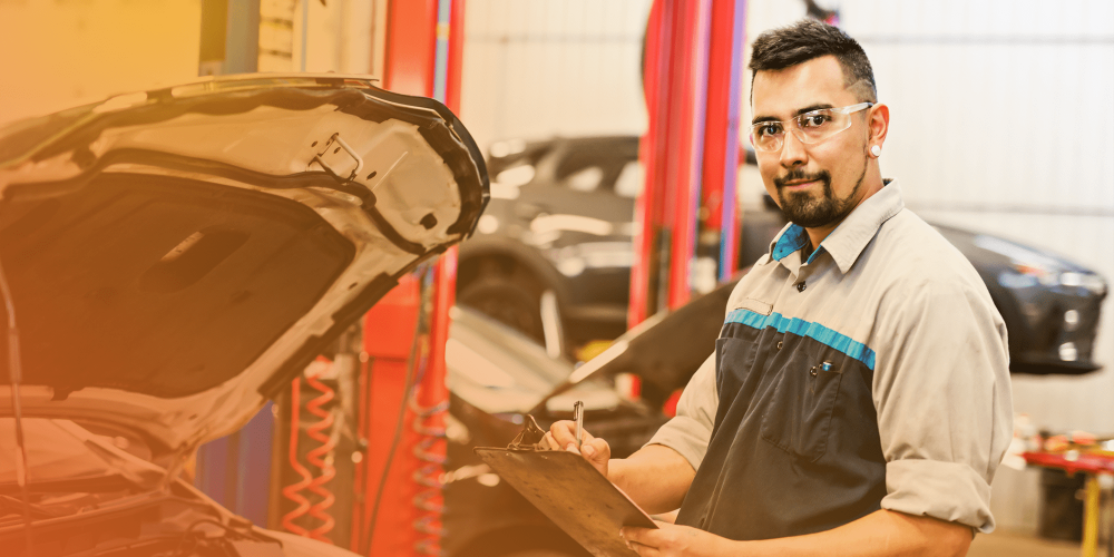 Mechanic in Fleet shop