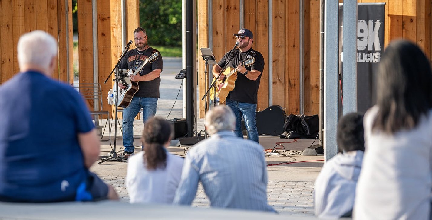 Musicians playing at Town Square